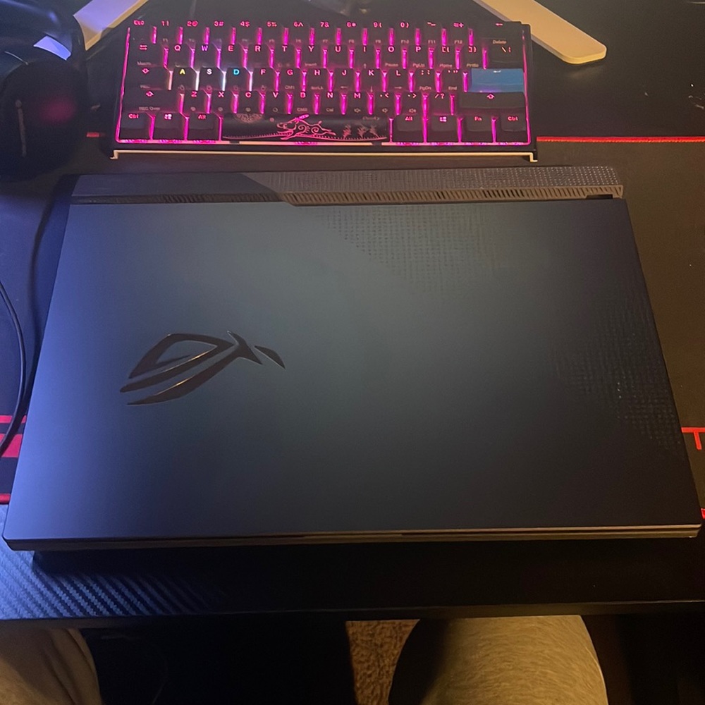Asus Rog Strix G513 Gaming laptop